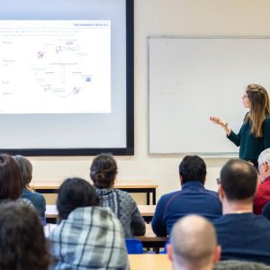 Medicina, primi sei mesi aperti a tutti e poi quiz a numero chiuso