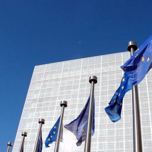 Tratta degli esseri umani, la Commissione Ue propone una strategia per rafforzare le tutele