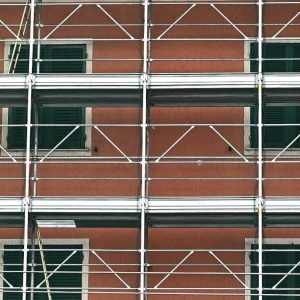 Salva casa verso il Cdm di mercoledì: entrano anche le tende da esterno. Slitta il Salva Milano