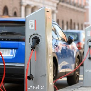 Fisco, così le tasse ora guardano all’auto elettrica