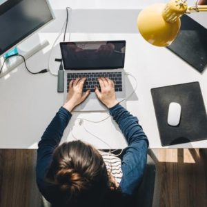 Smart working per legge addio, ecco cosa serve dal  1° aprile per continuare il lavoro agile